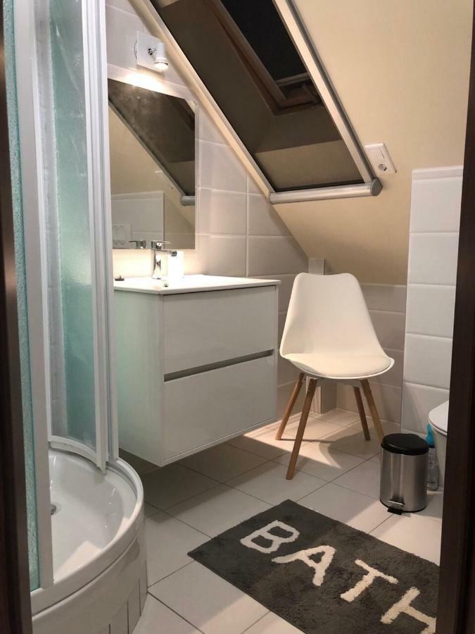 אפרטהוטל Balatonfůzfő Beachfront Studio Apartman מראה חיצוני תמונה